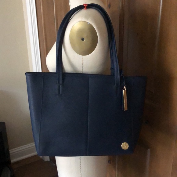 VINCE CAMUTO LEATHER HANDBAG - Picture 2 of 8